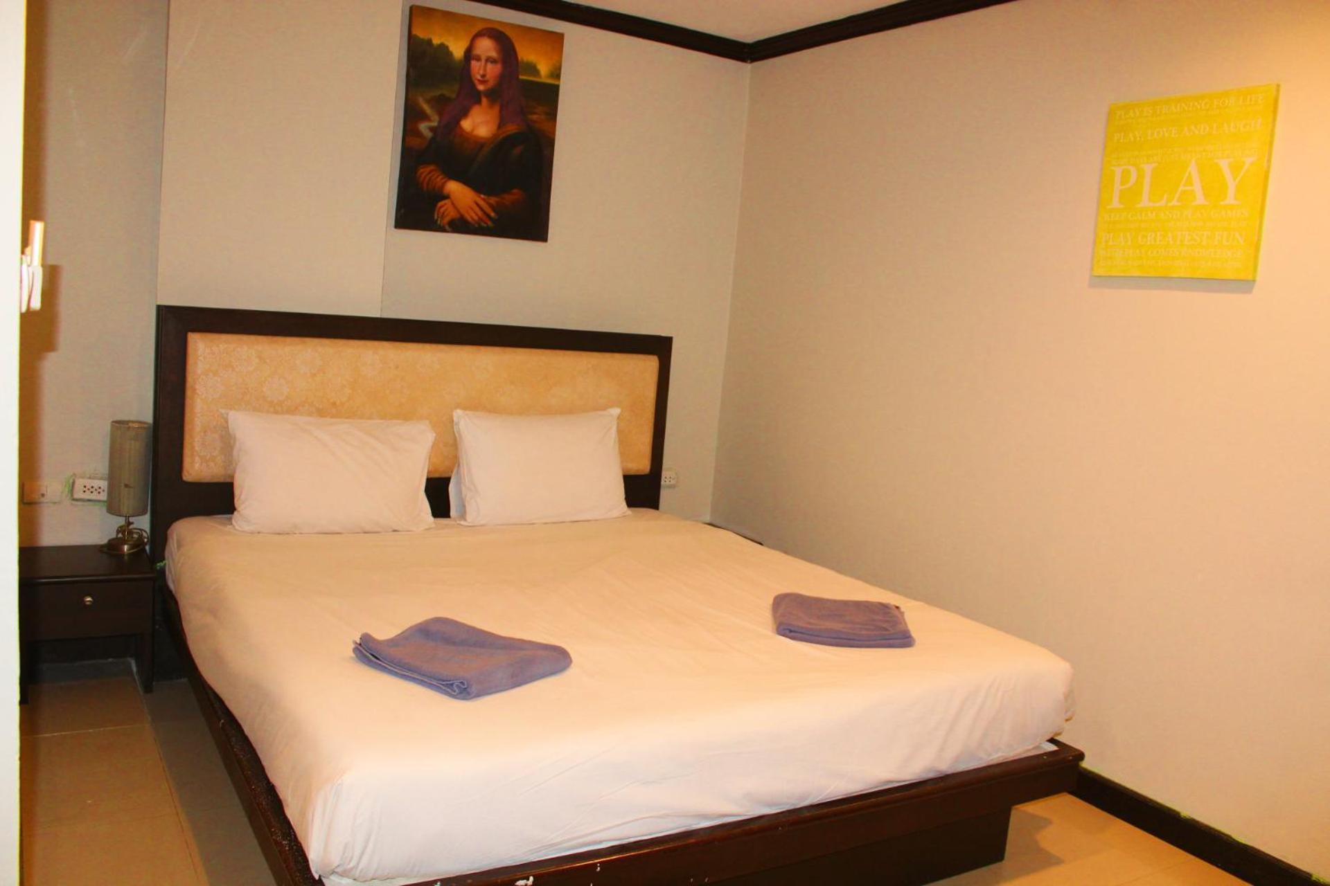 Hollywood Inn Hotel Patong Eksteriør bilde