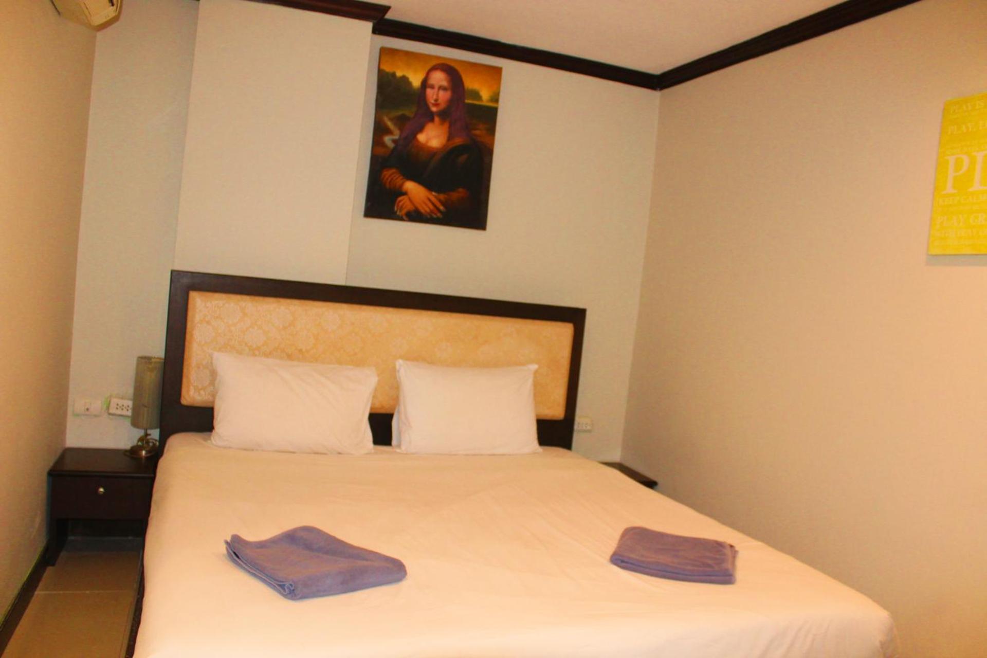 Hollywood Inn Hotel Patong Eksteriør bilde