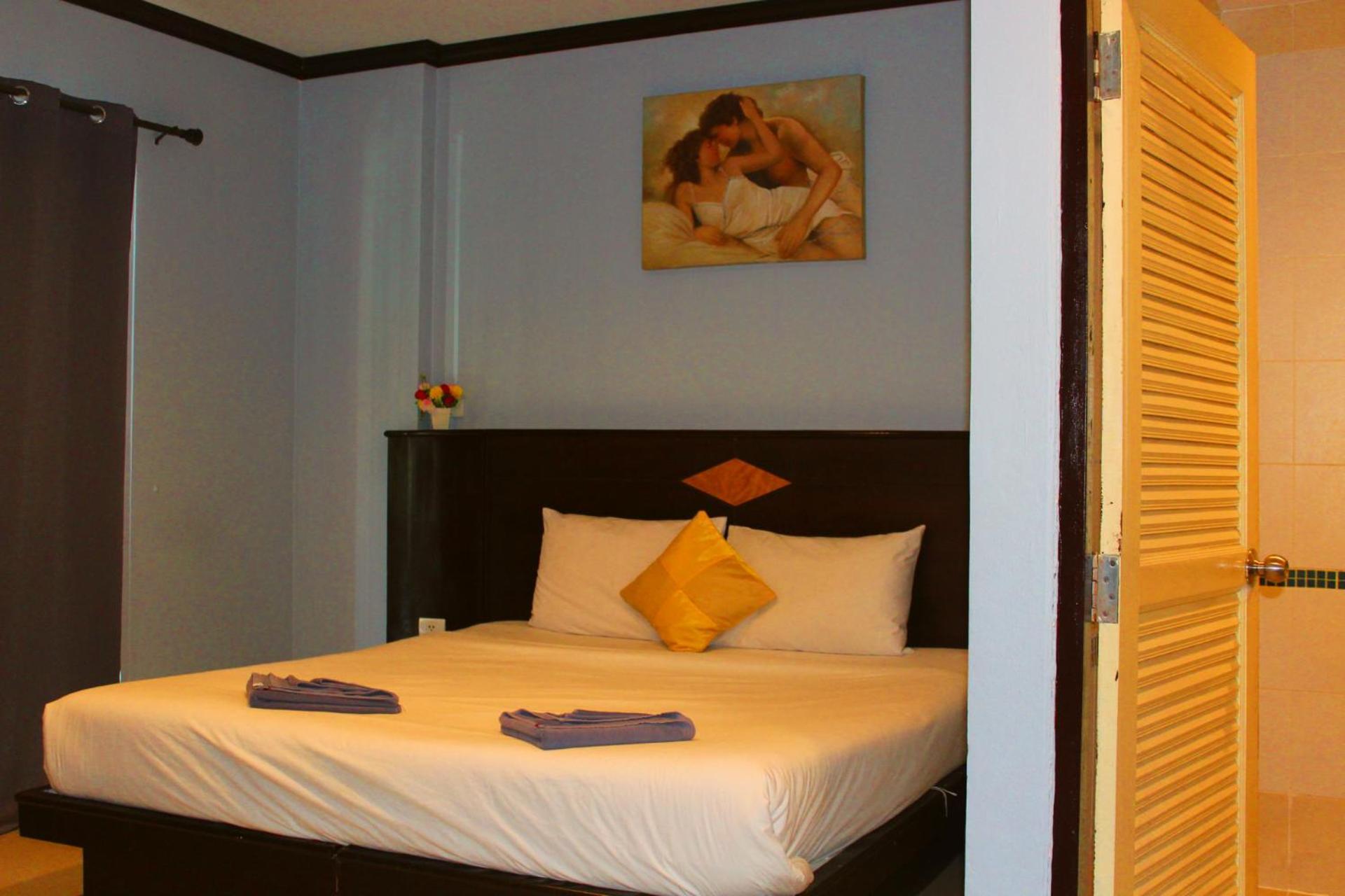 Hollywood Inn Hotel Patong Eksteriør bilde
