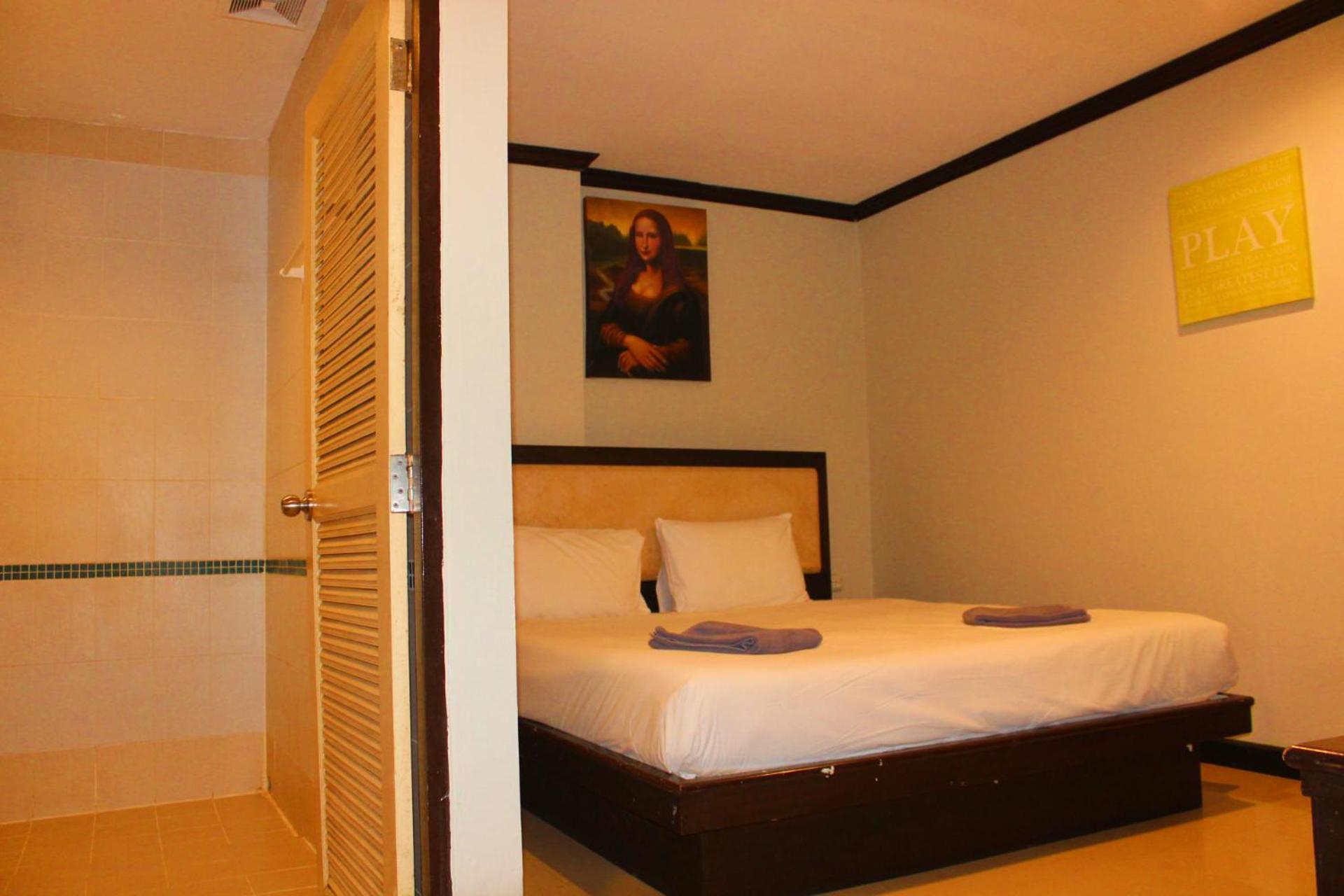 Hollywood Inn Hotel Patong Eksteriør bilde